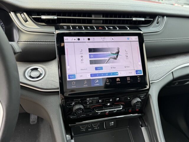 2025 Jeep Grand Cherokee Limited Crestwood KY