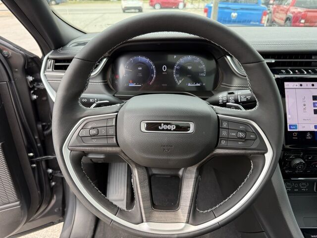 2025 Jeep Grand Cherokee Limited Crestwood KY