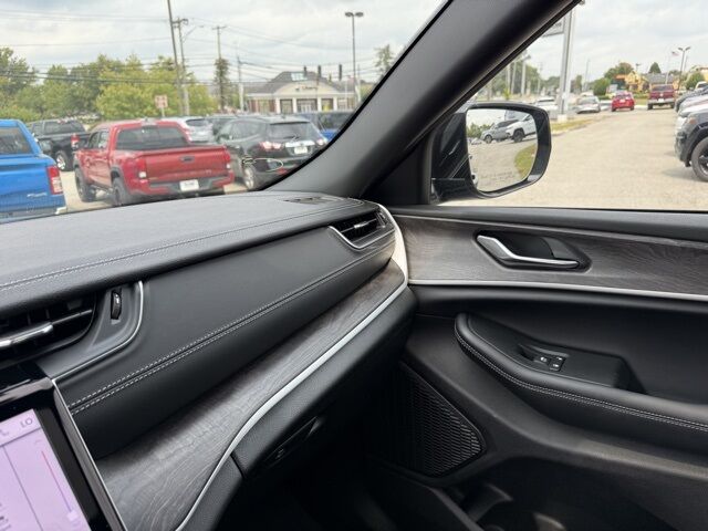 2025 Jeep Grand Cherokee Limited Crestwood KY