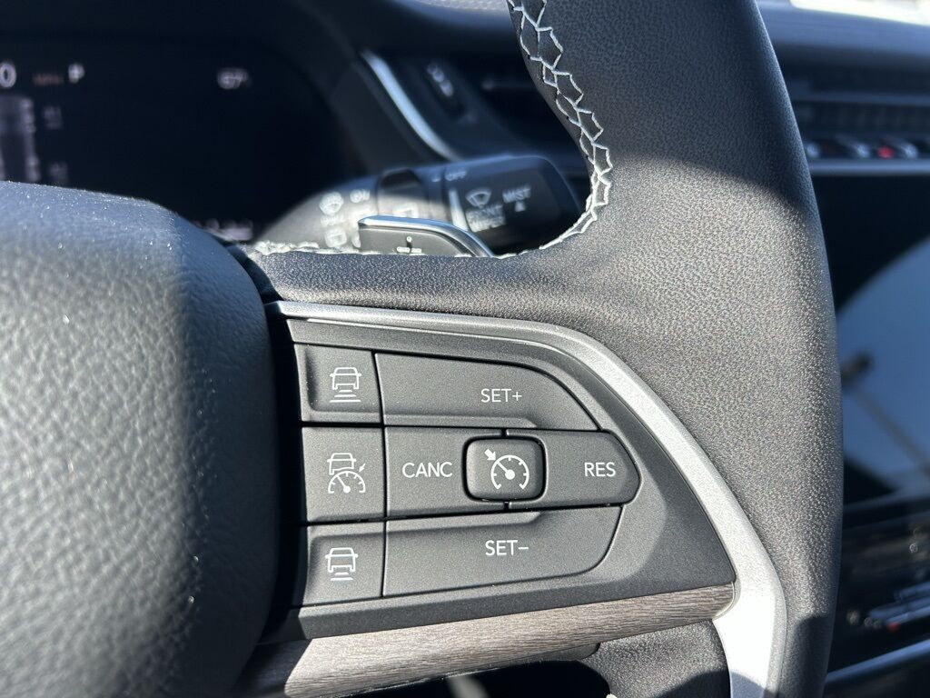 2025 Jeep Grand Cherokee Limited Crestwood KY