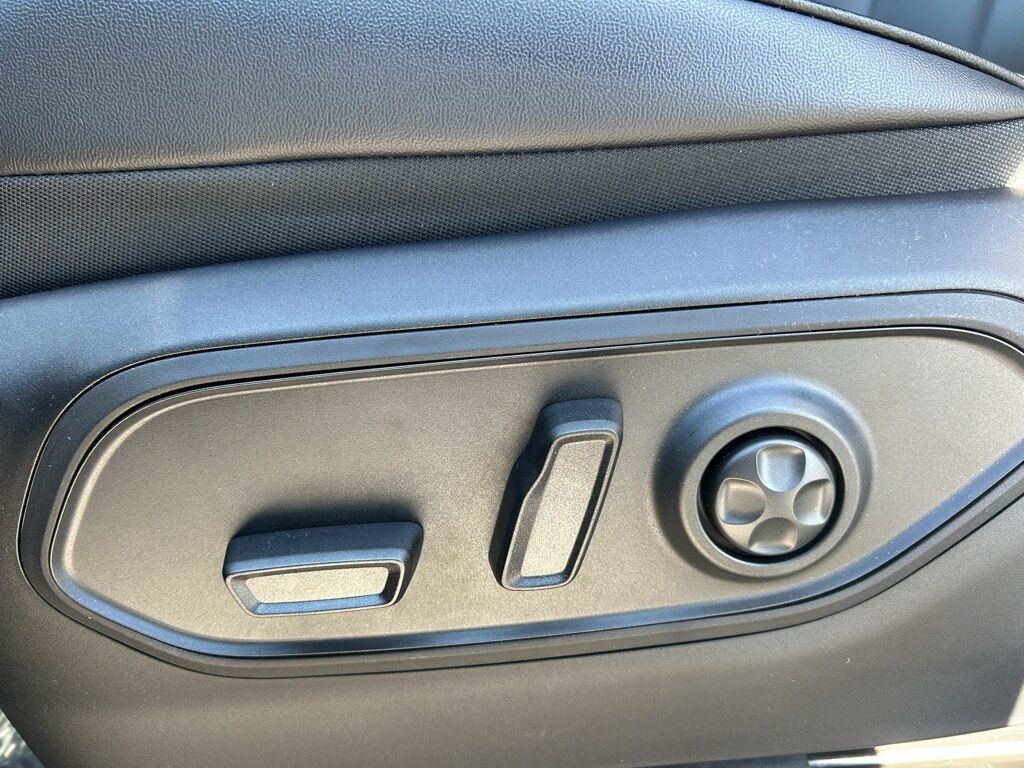 2025 Jeep Grand Cherokee Limited Crestwood KY