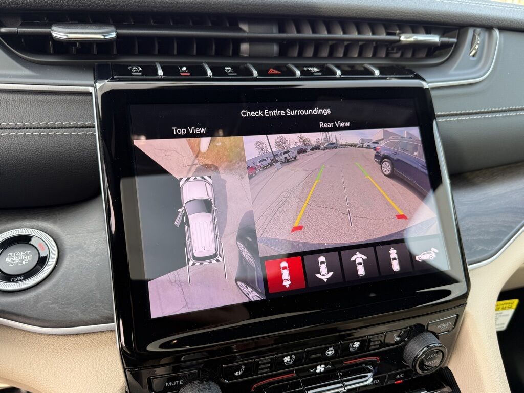 2025 Jeep Grand Cherokee Limited Crestwood KY