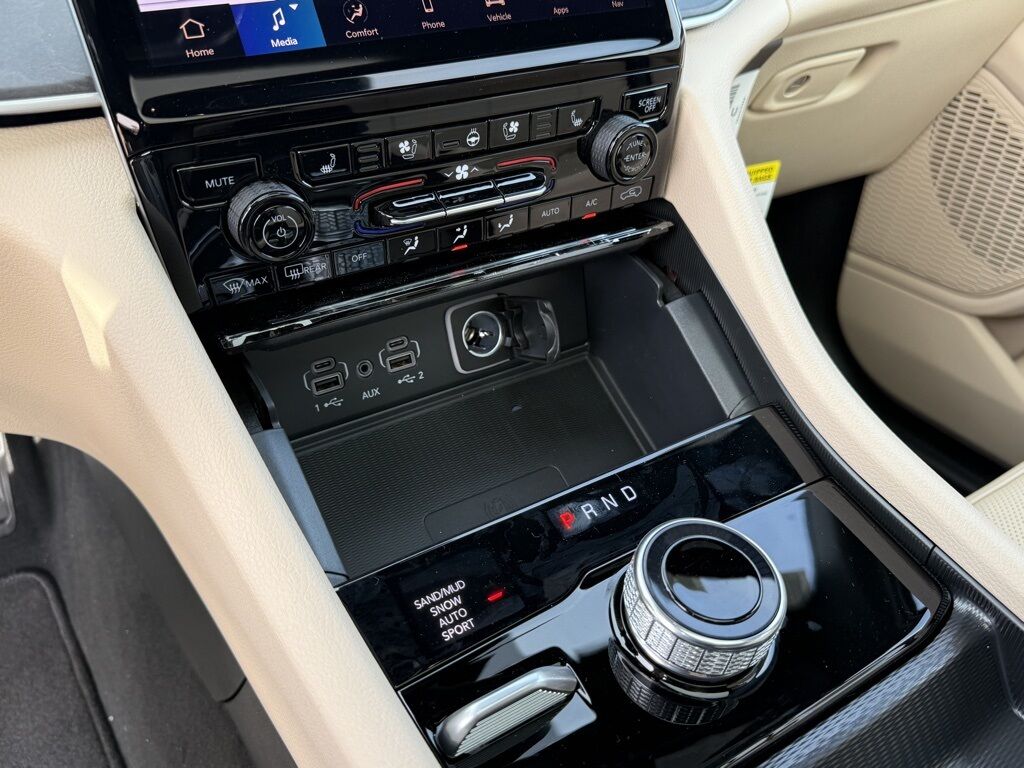 2025 Jeep Grand Cherokee Limited Crestwood KY