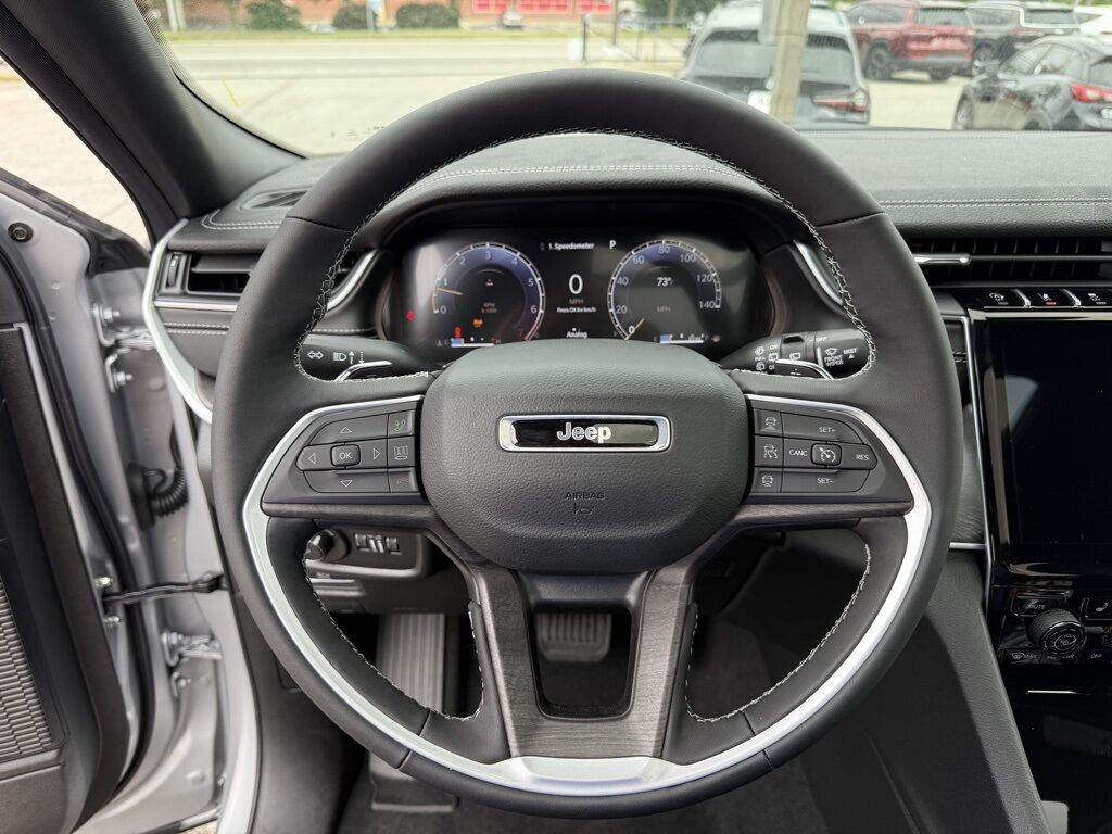 2025 Jeep Grand Cherokee Limited Crestwood KY