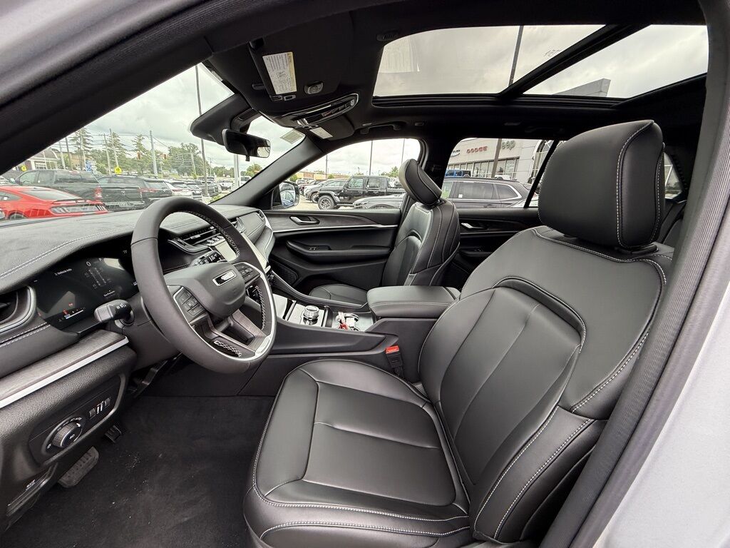 2025 Jeep Grand Cherokee Limited Crestwood KY