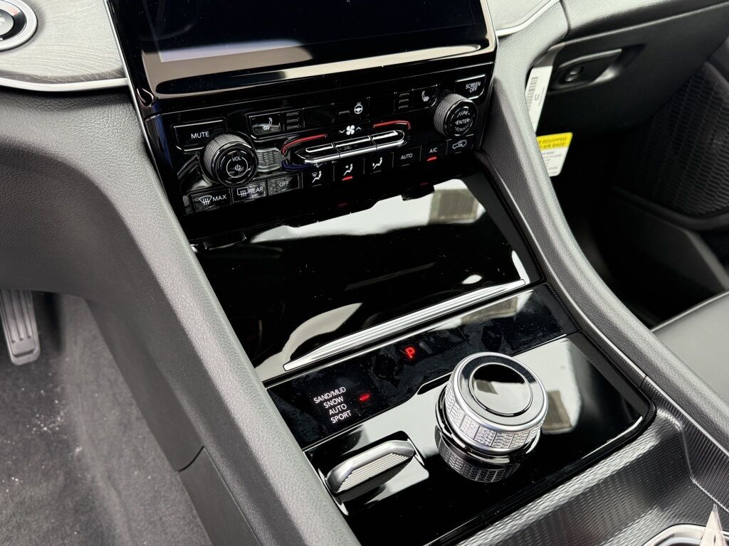 2025 Jeep Grand Cherokee Limited Crestwood KY