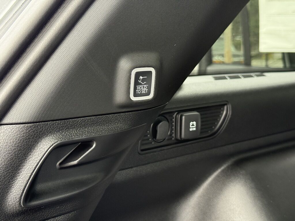 2025 Jeep Grand Cherokee Limited Crestwood KY