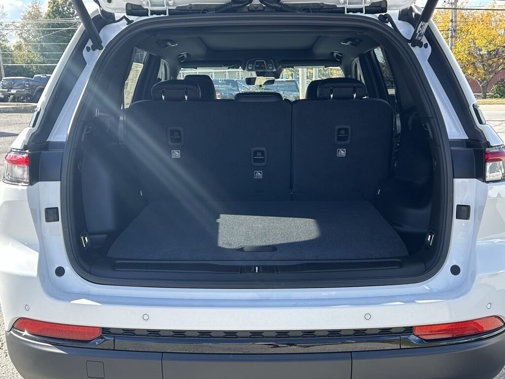 2025 Jeep Grand Cherokee Limited Crestwood KY