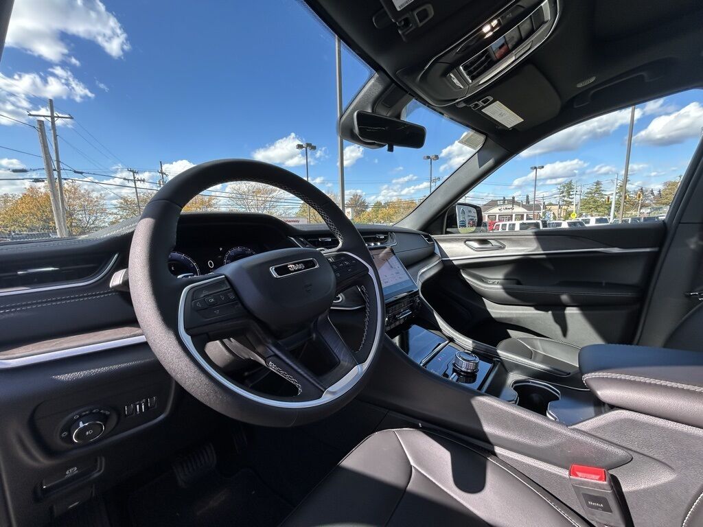 2025 Jeep Grand Cherokee Limited Crestwood KY