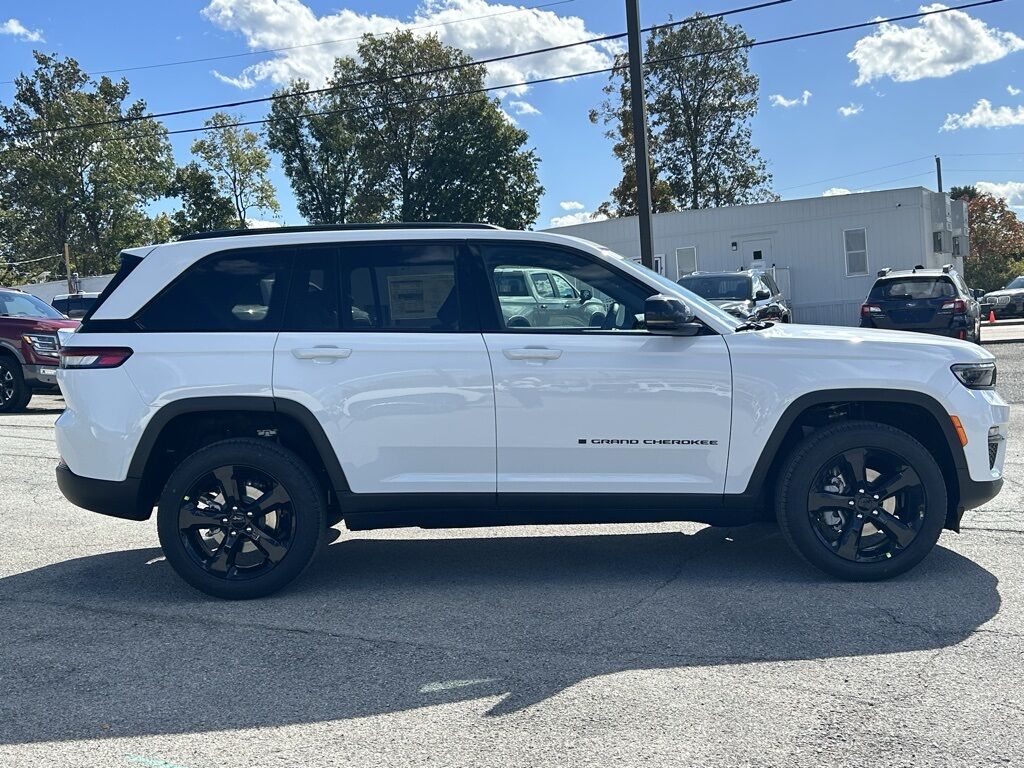2025 Jeep Grand Cherokee Limited Crestwood KY