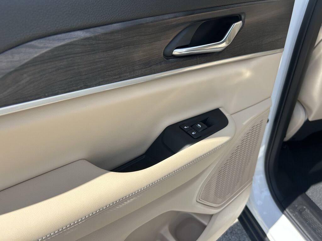 2025 Jeep Grand Cherokee Limited Crestwood KY