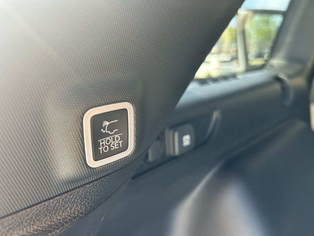 2025 Jeep Grand Cherokee Limited Crestwood KY