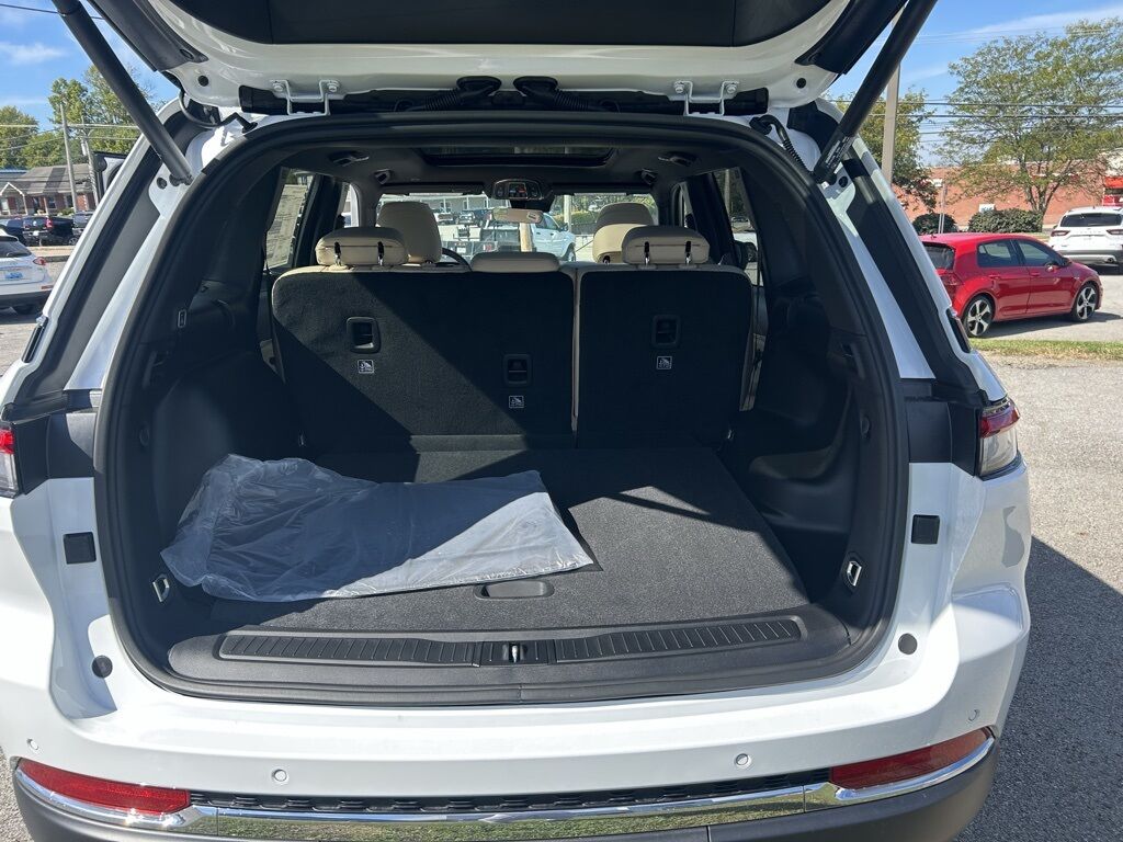 2025 Jeep Grand Cherokee Limited Crestwood KY