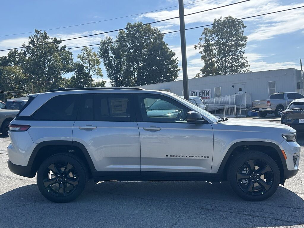 2025 Jeep Grand Cherokee Limited Crestwood KY