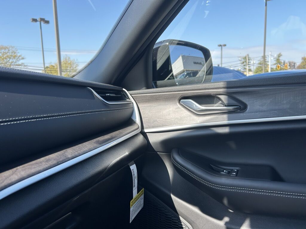 2025 Jeep Grand Cherokee Limited Crestwood KY