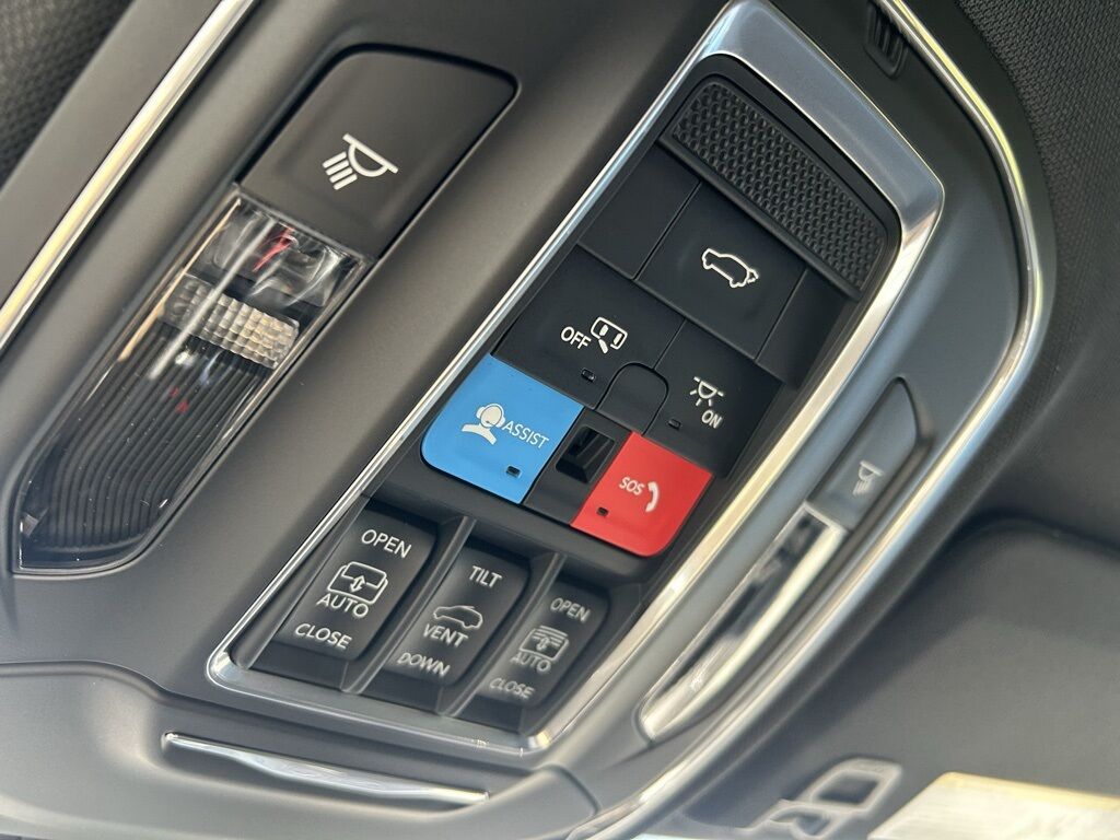 2025 Jeep Grand Cherokee Limited Crestwood KY