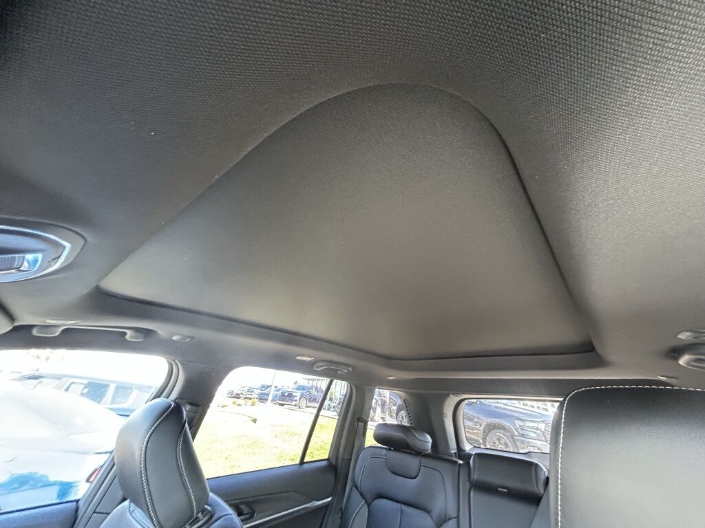 2025 Jeep Grand Cherokee Limited Crestwood KY
