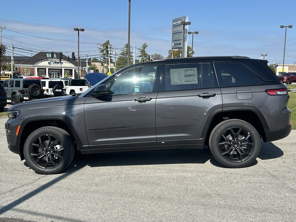2025 Jeep Grand Cherokee Limited Crestwood KY