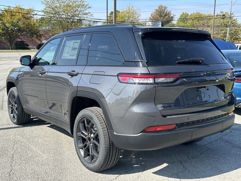 2025 Jeep Grand Cherokee Limited Crestwood KY