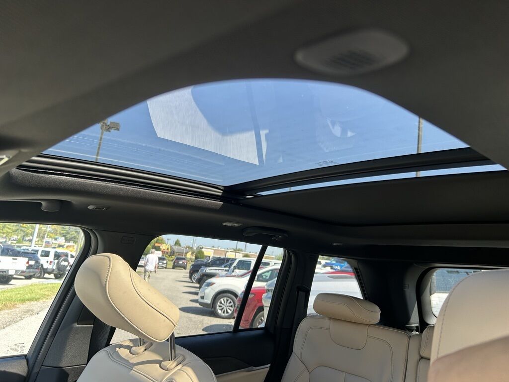2025 Jeep Grand Cherokee Limited Crestwood KY