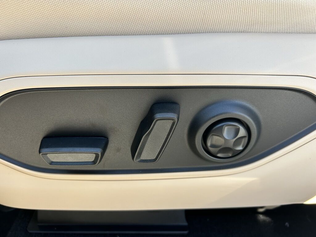 2025 Jeep Grand Cherokee Limited Crestwood KY