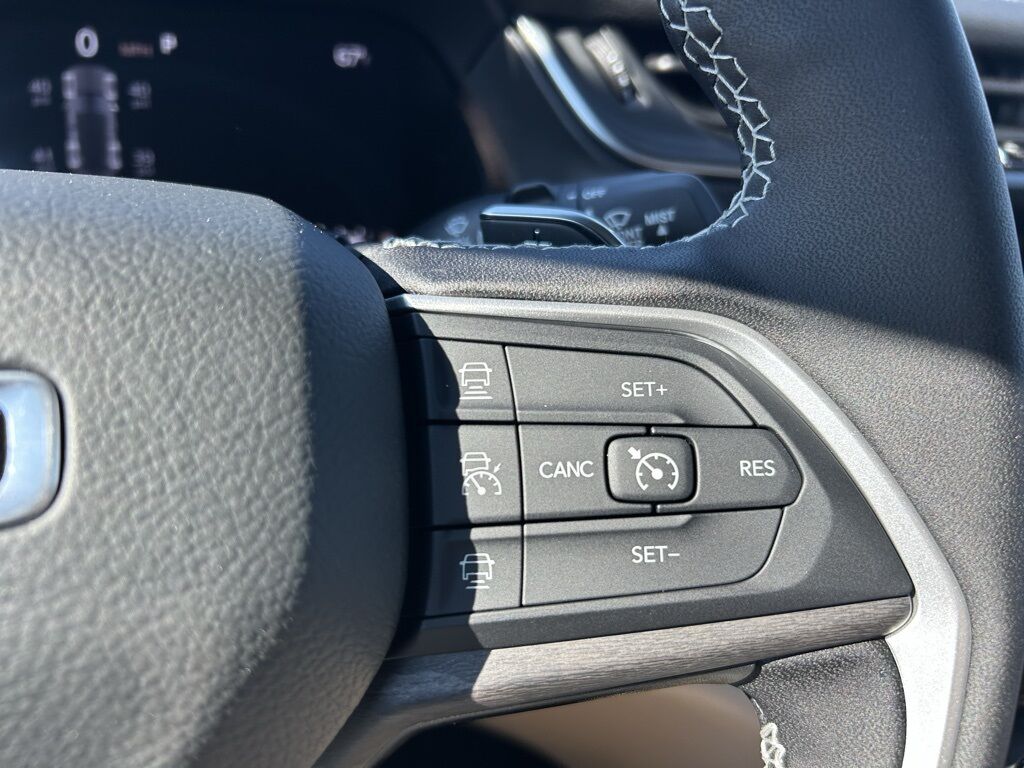 2025 Jeep Grand Cherokee Limited Crestwood KY