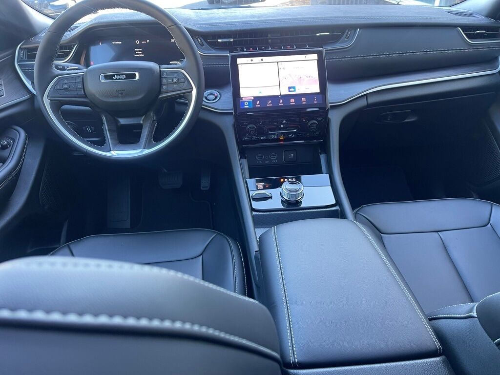2025 Jeep Grand Cherokee Limited Orange MA