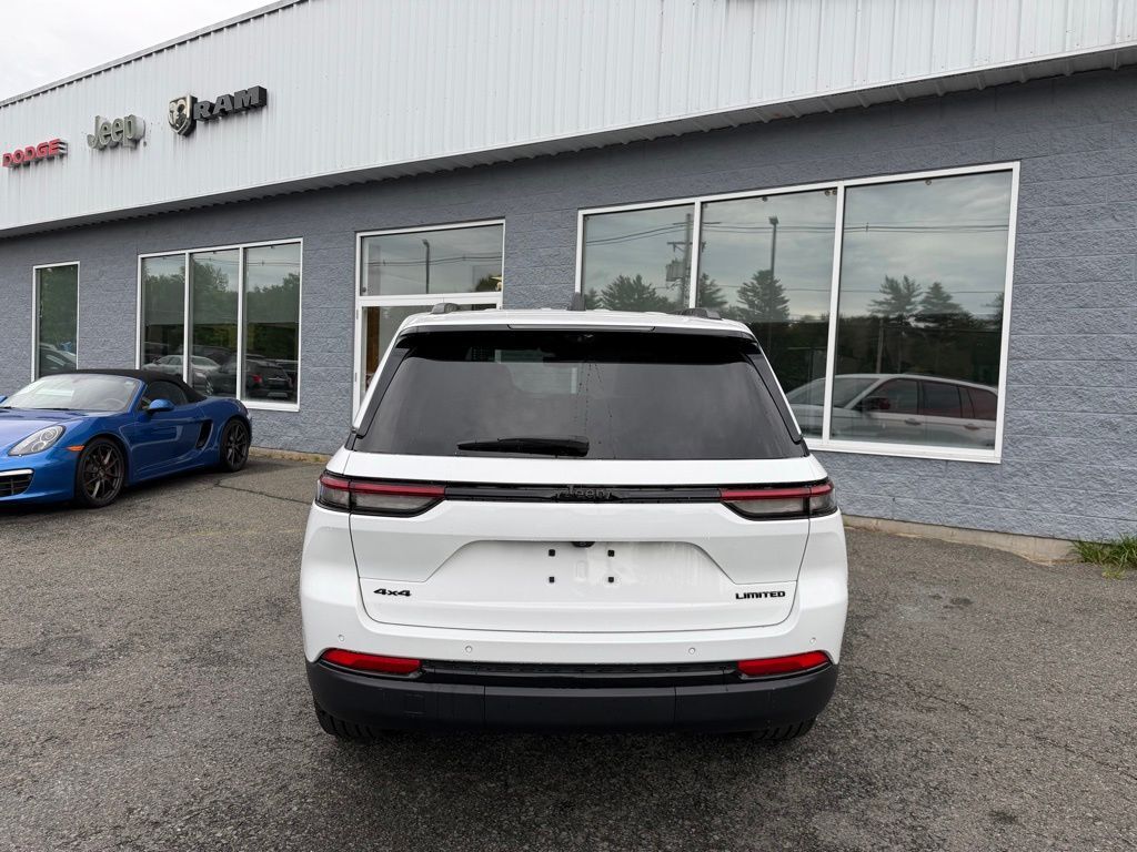 2025 Jeep Grand Cherokee Limited Orange MA