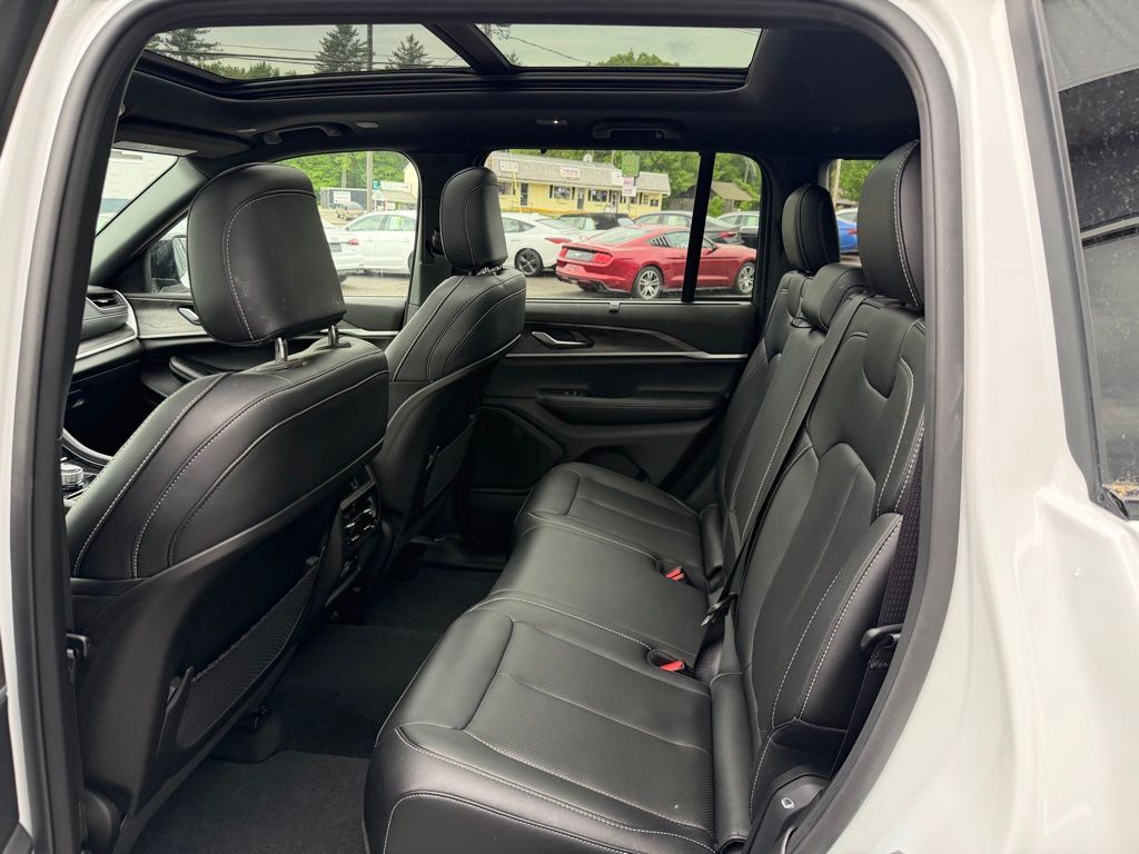 2025 Jeep Grand Cherokee Limited Orange MA