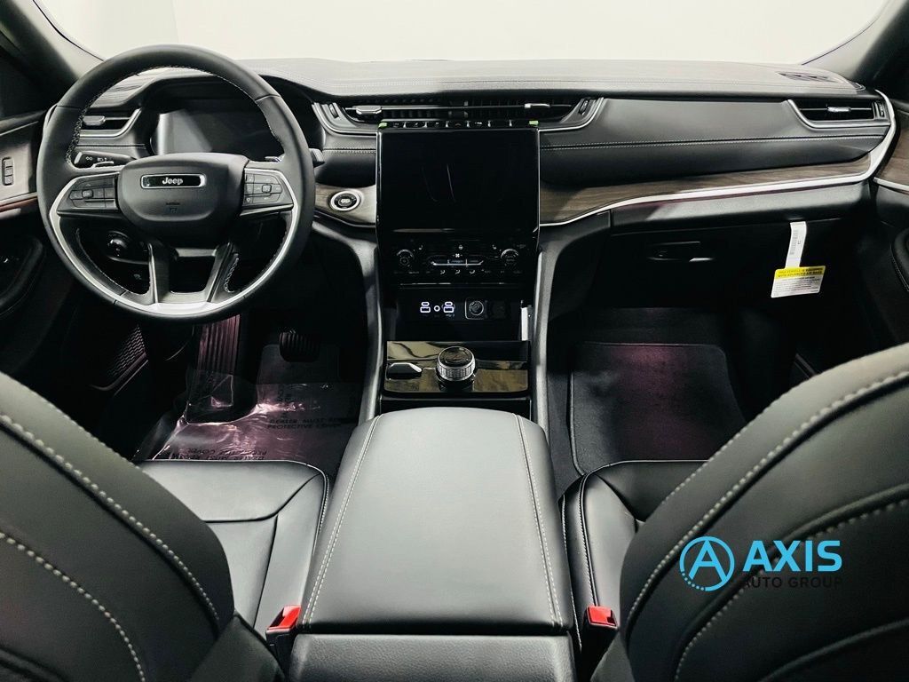 2025 Jeep Grand Cherokee Limited Jersey City NJ