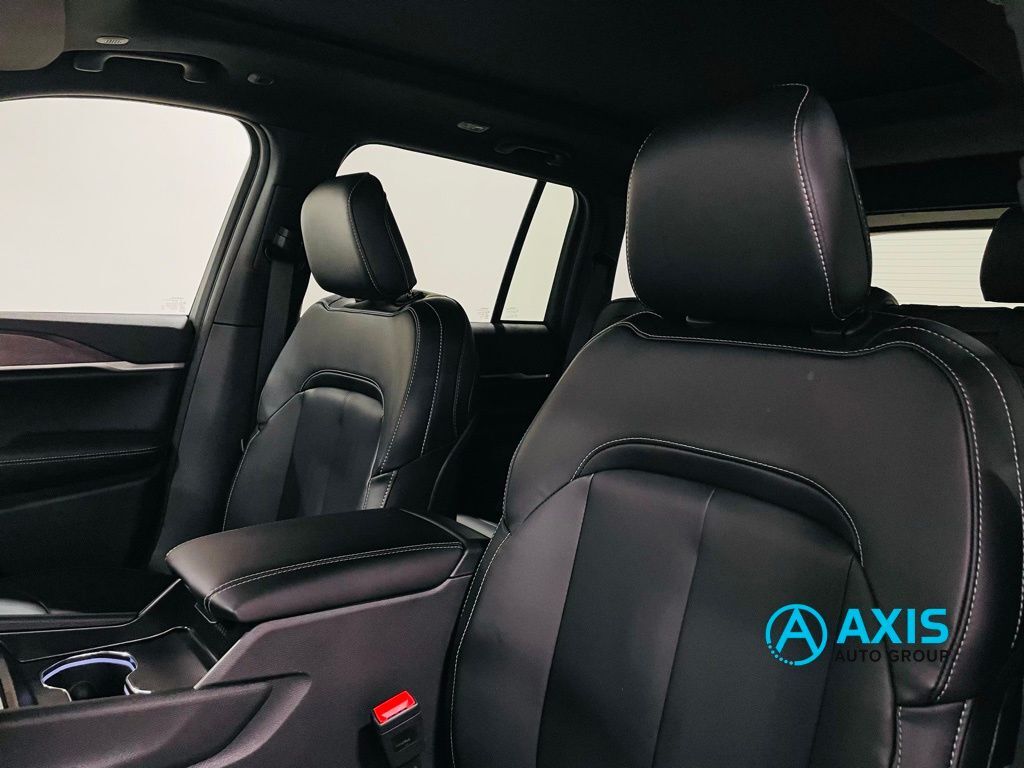 2025 Jeep Grand Cherokee Limited Jersey City NJ