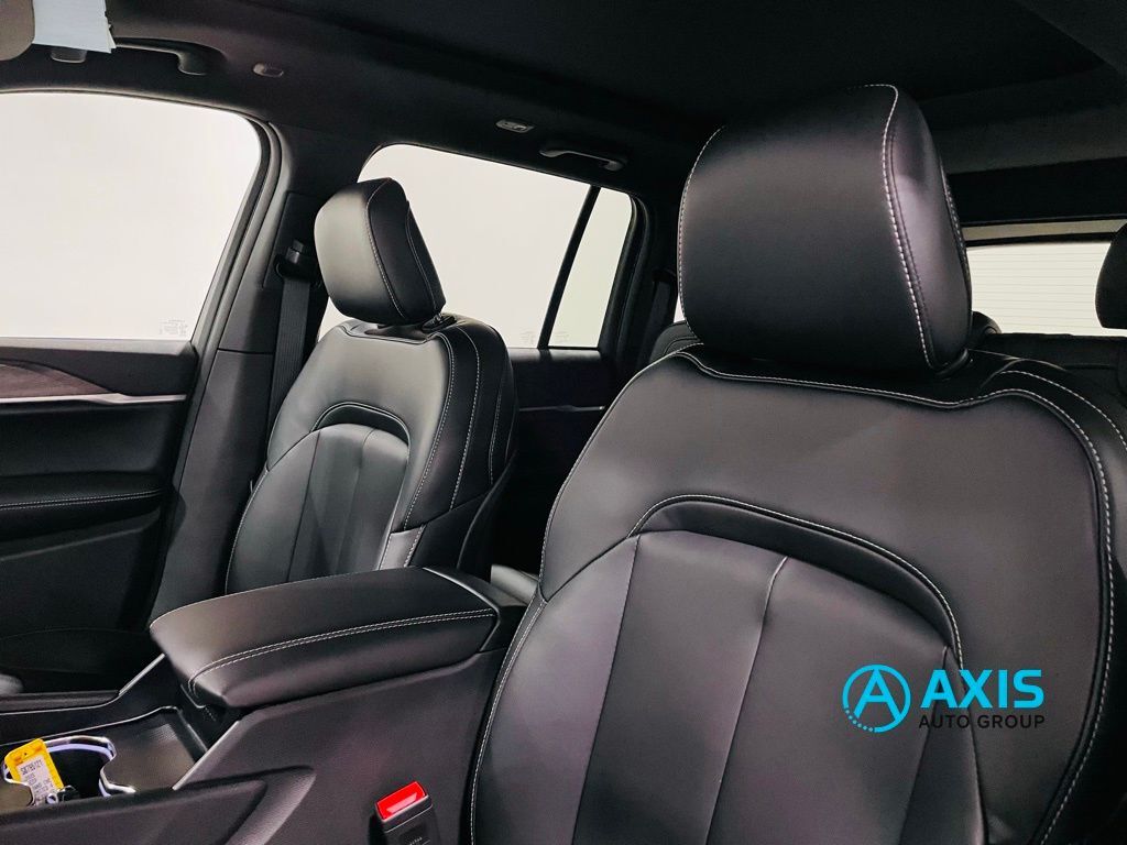 2025 Jeep Grand Cherokee Limited Jersey City NJ