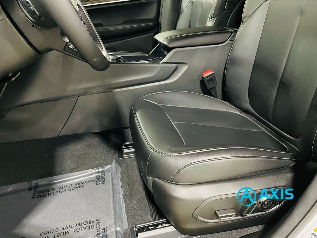 2025 Jeep Grand Cherokee Limited Jersey City NJ