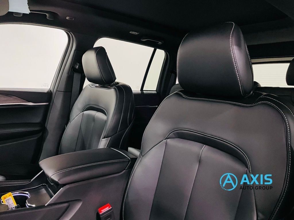 2025 Jeep Grand Cherokee Limited Jersey City NJ