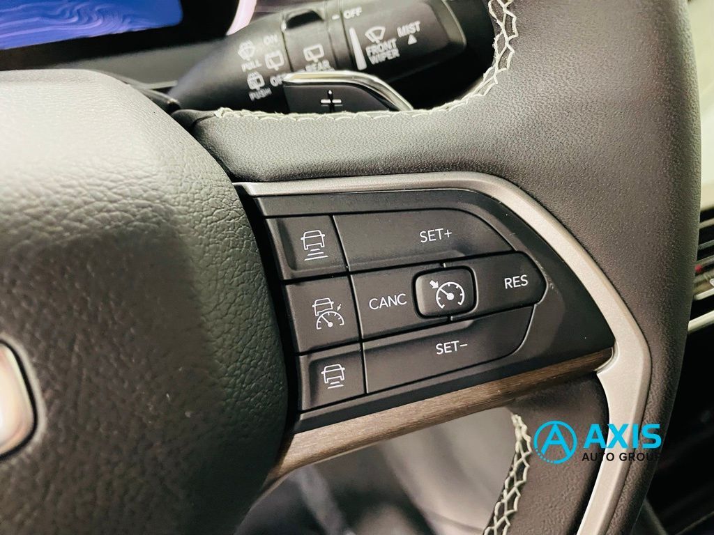 2025 Jeep Grand Cherokee Limited Jersey City NJ