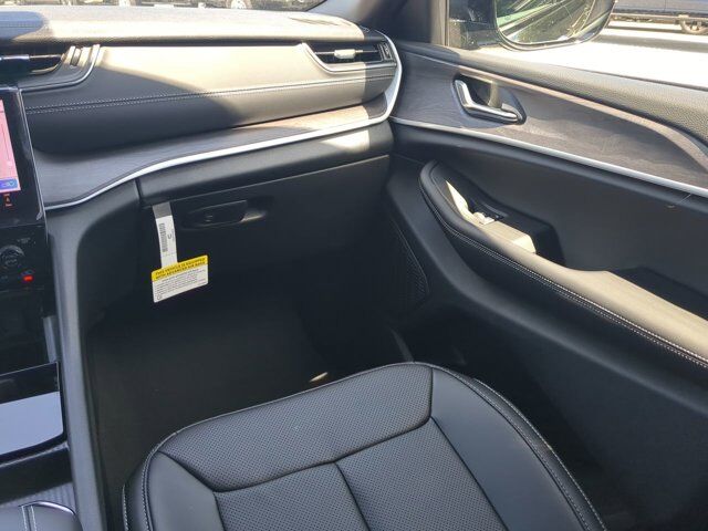 2025 Jeep Grand Cherokee Limited Appleton WI