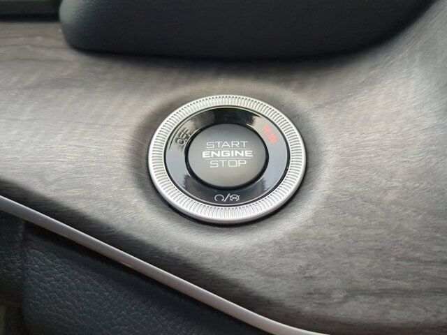 2025 Jeep Grand Cherokee Limited Appleton WI