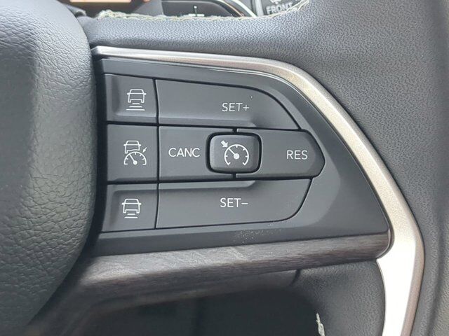2025 Jeep Grand Cherokee Limited Appleton WI