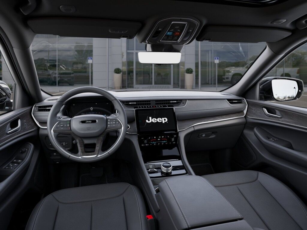 2025 Jeep Grand Cherokee Limited Owego NY