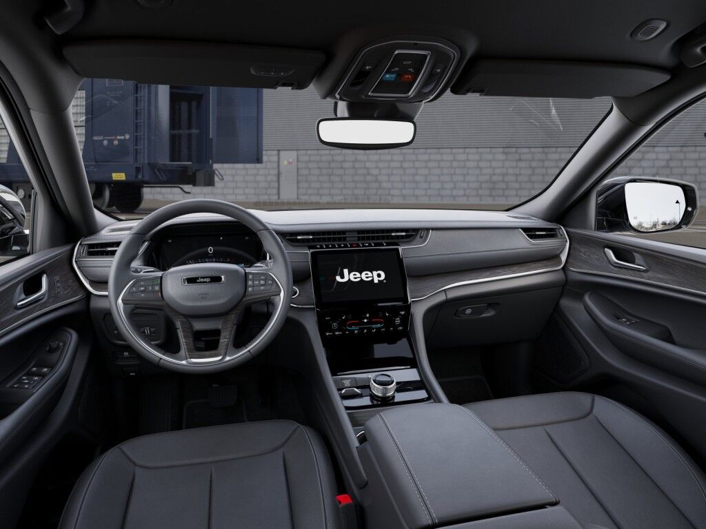 2025 Jeep Grand Cherokee Limited Owego NY