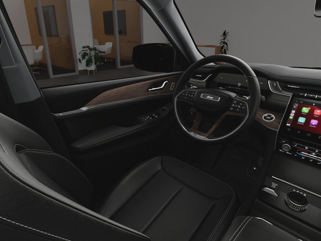 2025 Jeep Grand Cherokee Limited Owego NY