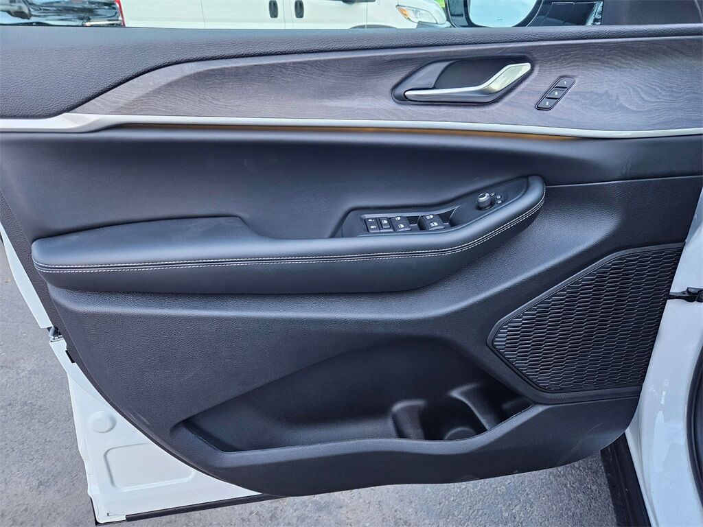 2025 Jeep Grand Cherokee Limited Gresham OR