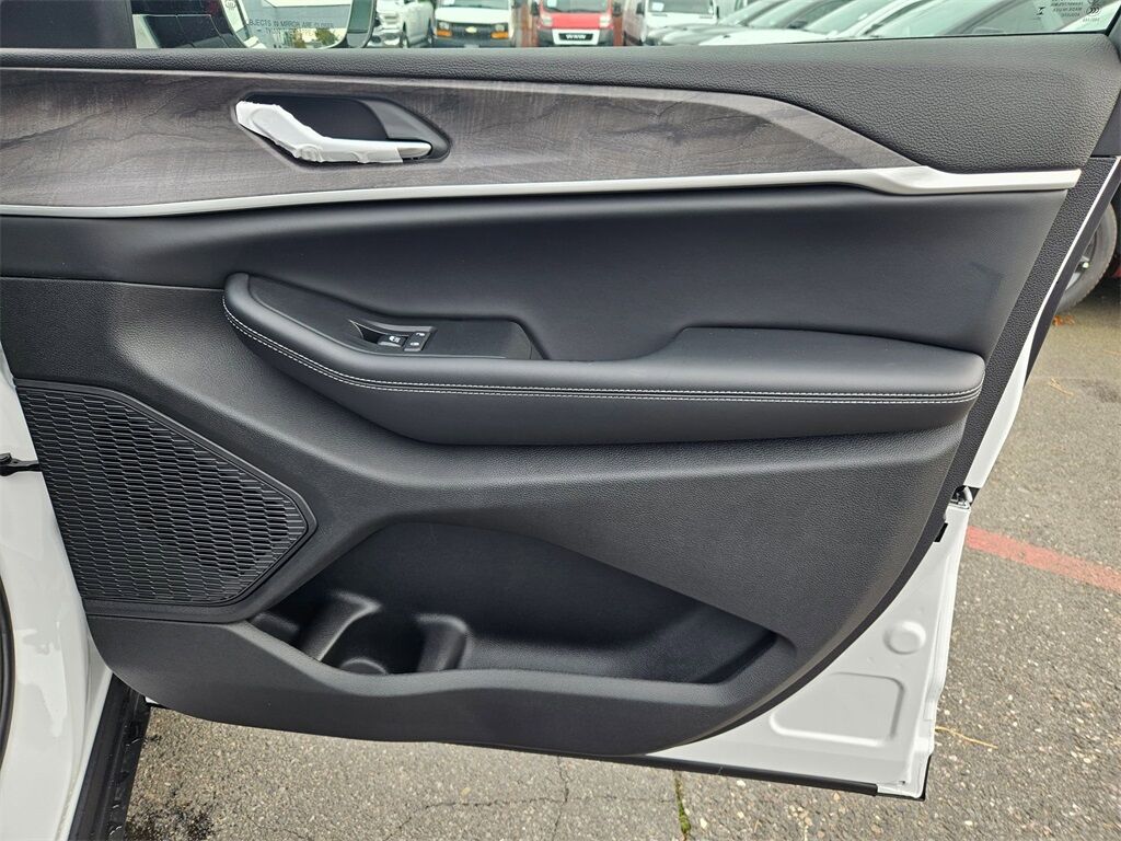 2025 Jeep Grand Cherokee Limited Gresham OR