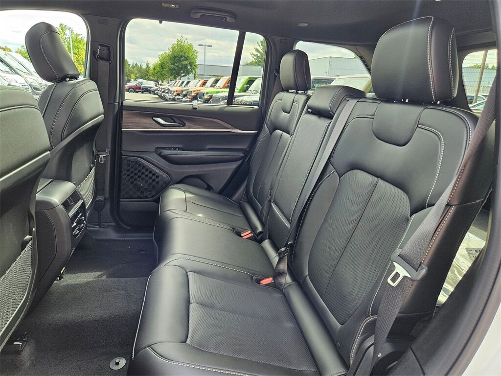 2025 Jeep Grand Cherokee Limited Gresham OR
