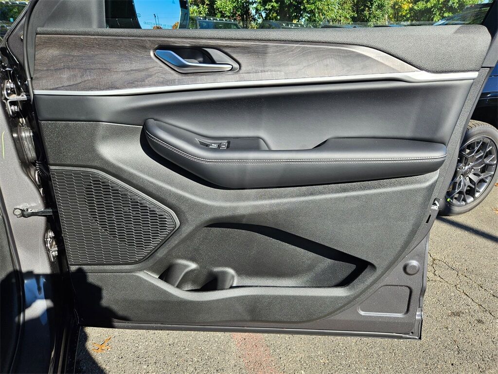 2025 Jeep Grand Cherokee Limited Gresham OR