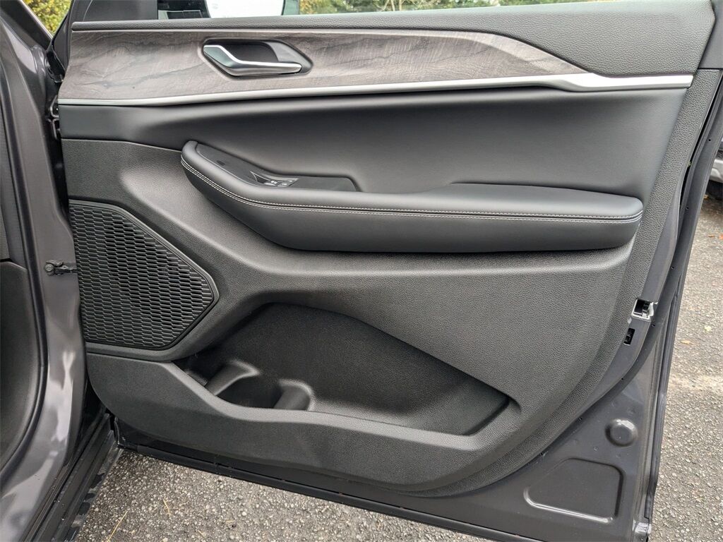 2025 Jeep Grand Cherokee Limited Gresham OR