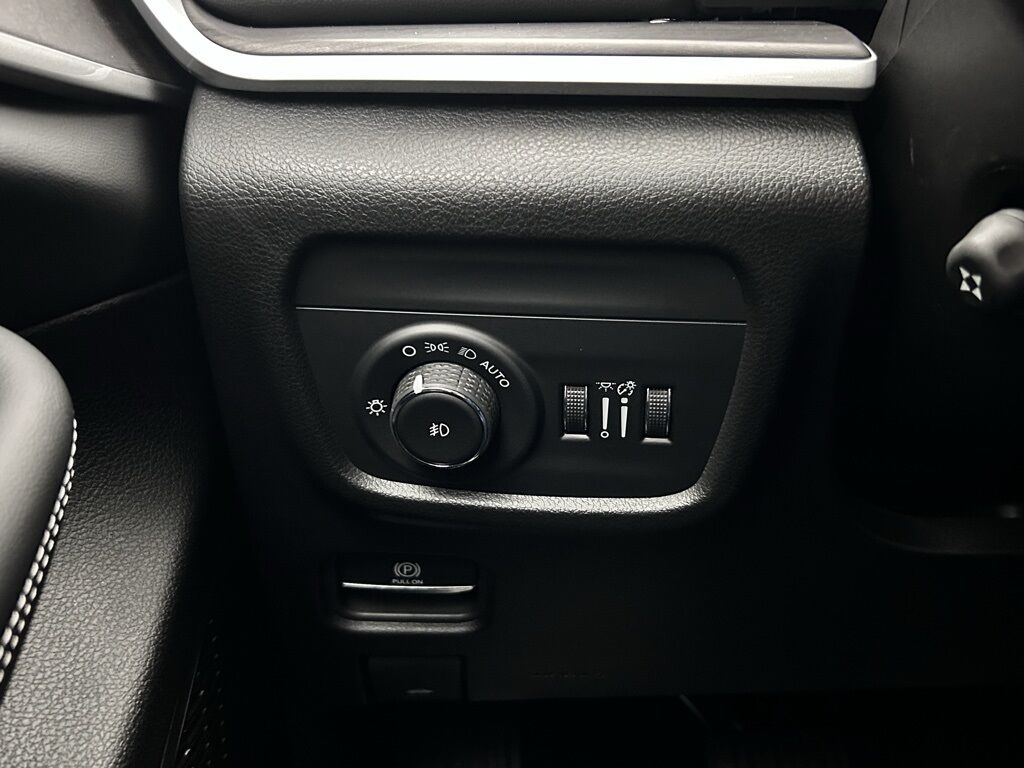 2025 Jeep Grand Cherokee Limited Portland OR
