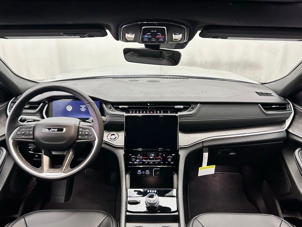 2025 Jeep Grand Cherokee Limited Portland OR