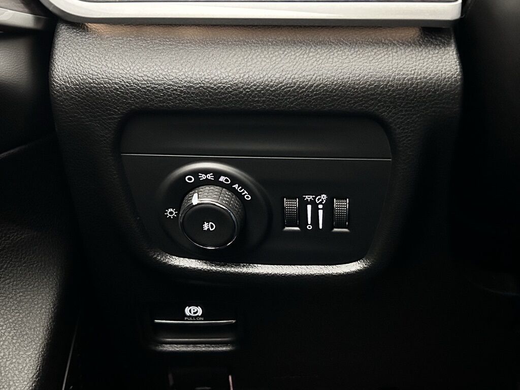 2025 Jeep Grand Cherokee Limited Portland OR