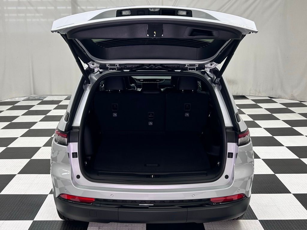 2025 Jeep Grand Cherokee Limited Portland OR